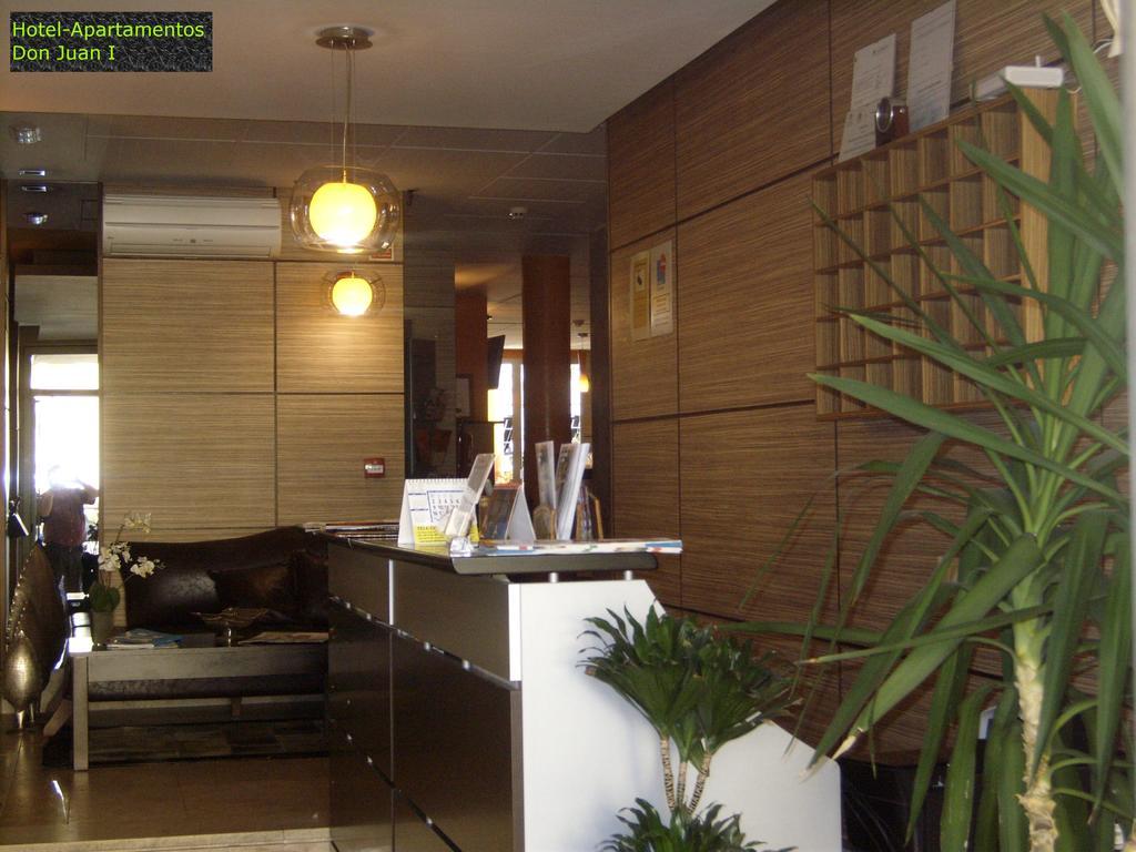 Hotel Apartamentos Don Juan I Alcalá de Henares Exterior foto